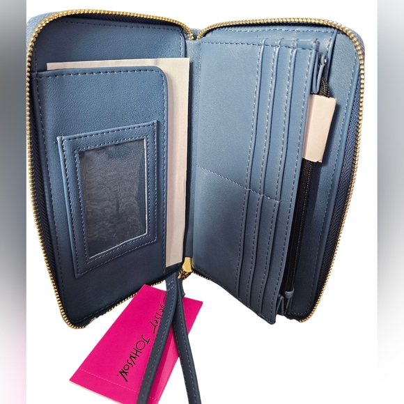 Betsey Johnson Floral Denim Wristlet, New With Tags - Picture 3 of 5